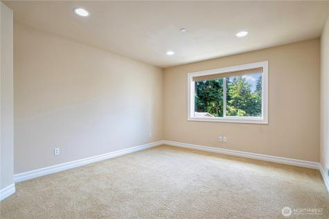 15025 SE 43rd Street Bellevue WA 98006