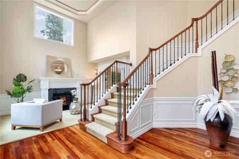 15025 SE 43rd Street Bellevue WA 98006