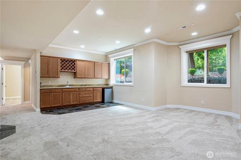 15025 SE 43rd Street Bellevue WA 98006