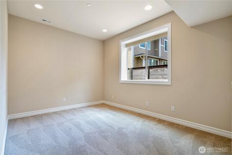 15025 SE 43rd Street Bellevue WA 98006