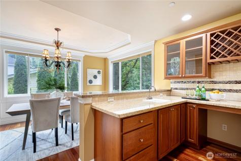 15025 SE 43rd Street Bellevue WA 98006