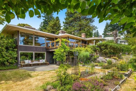 3912 127th Seattle WA 98125