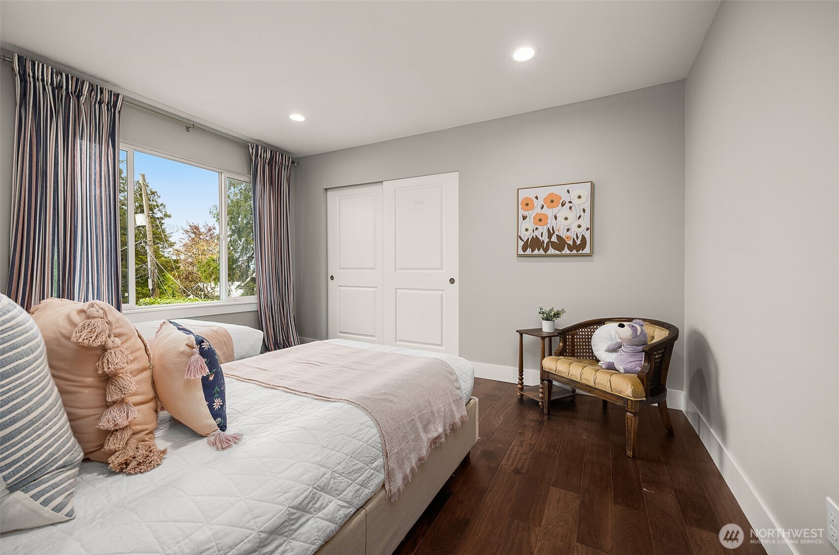 814 23rd Avenue E Seattle WA 98112