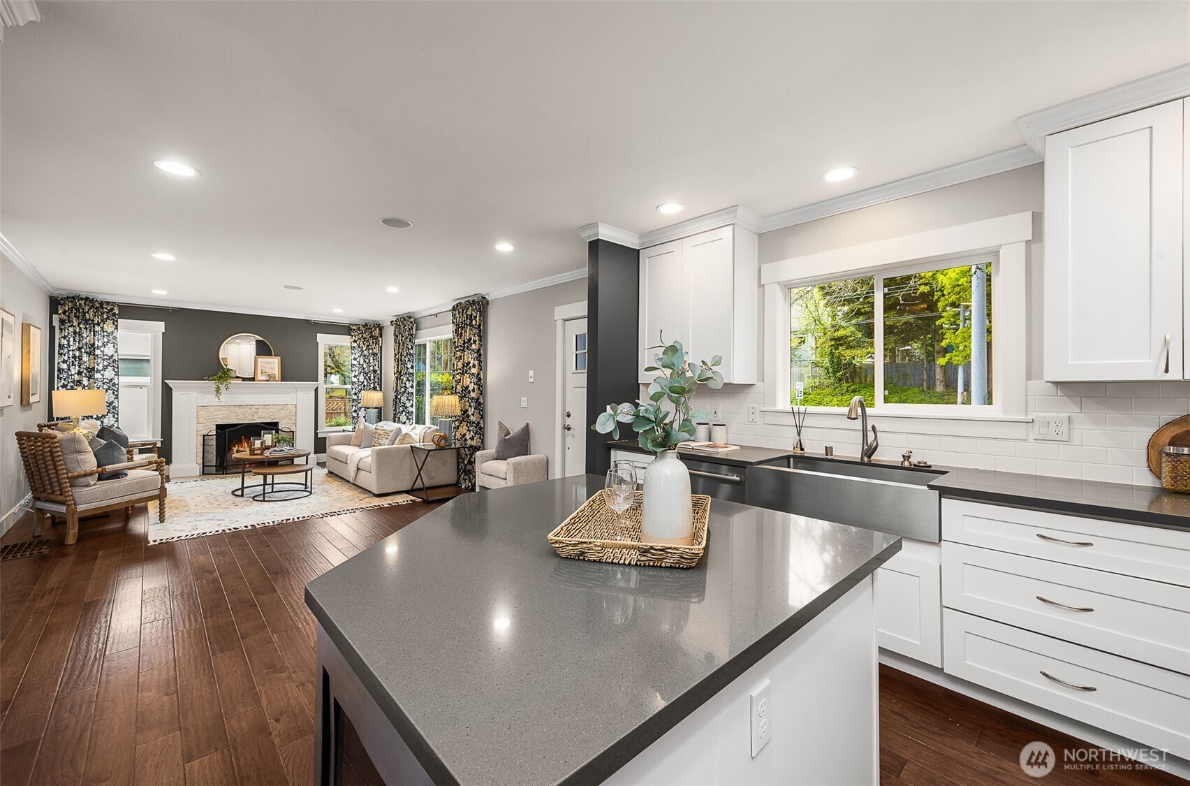 814 23rd Avenue E Seattle WA 98112