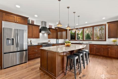 9026 NE 127th Place Kirkland WA 98034