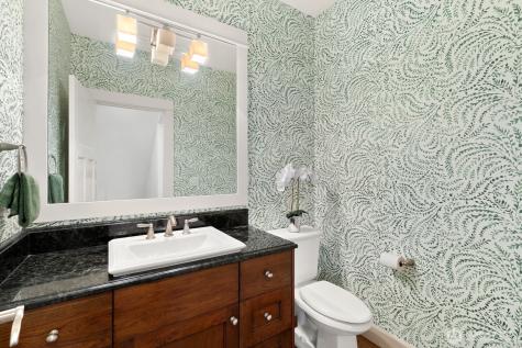 9026 NE 127th Place Kirkland WA 98034
