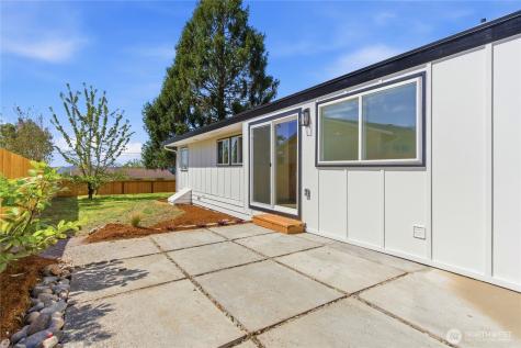 2103 S 249th Street Kent WA 98032