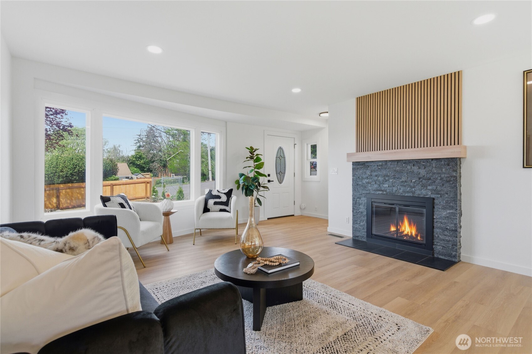 2103 S 249th Street Kent WA 98032