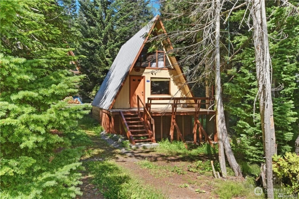 10 Olson Drive N Snoqualmie Pass WA 98068