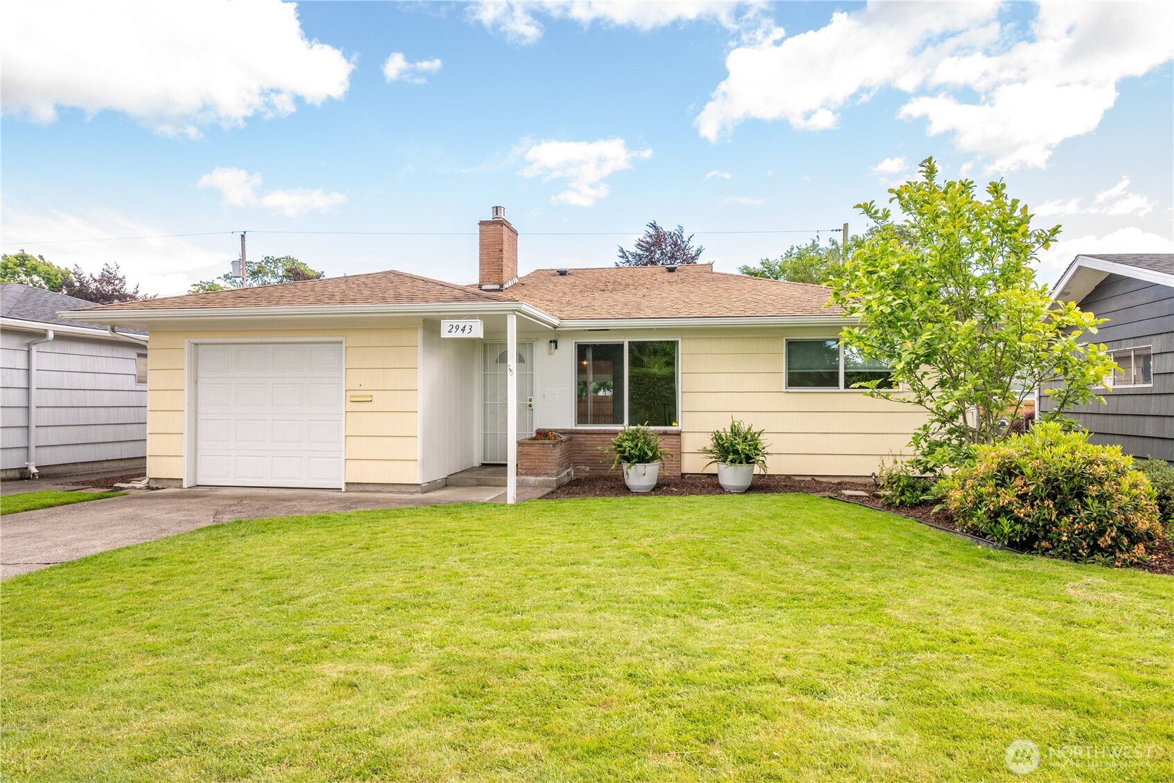 2943 Magnolia Street Longview WA 98632