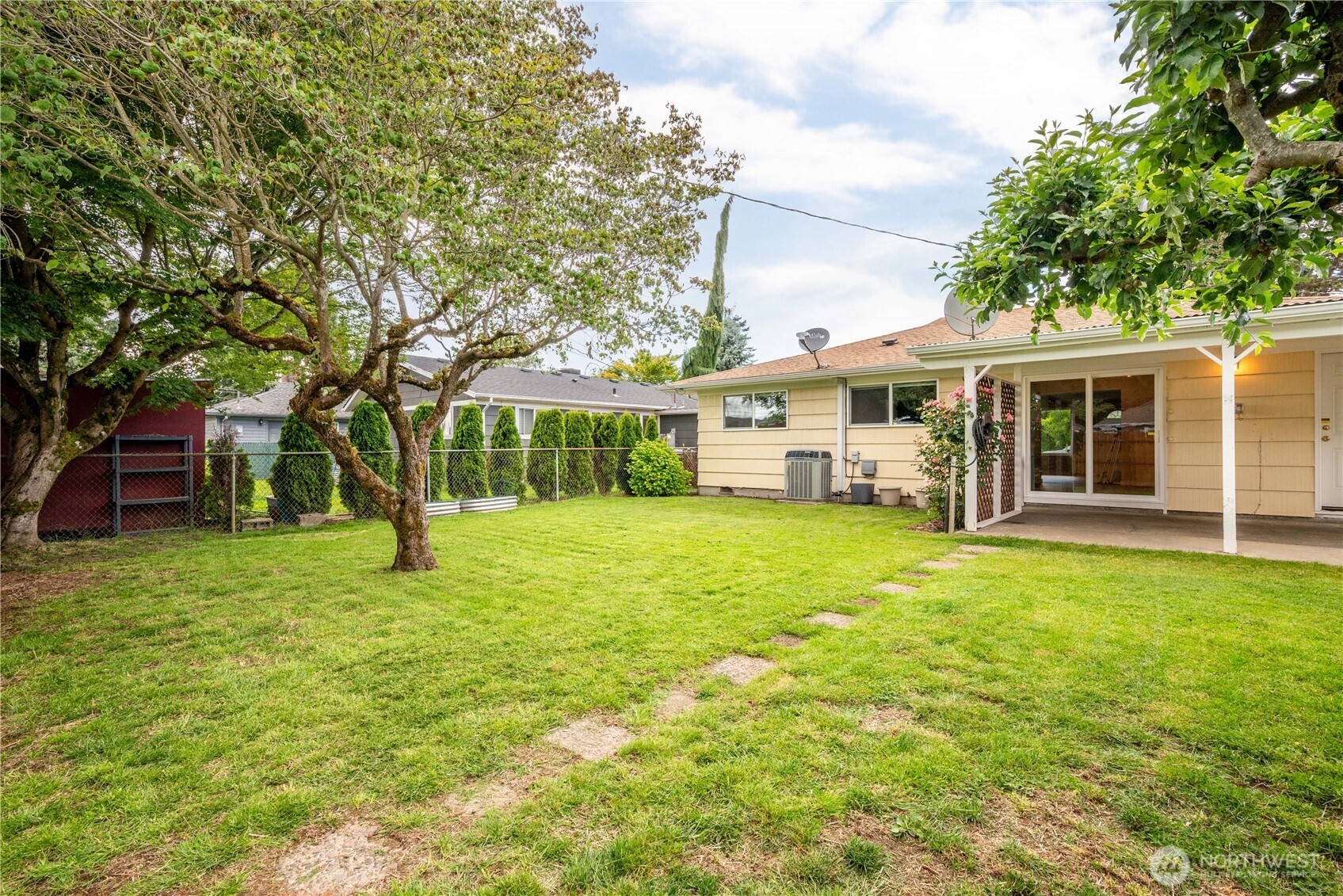 2943 Magnolia Street Longview WA 98632