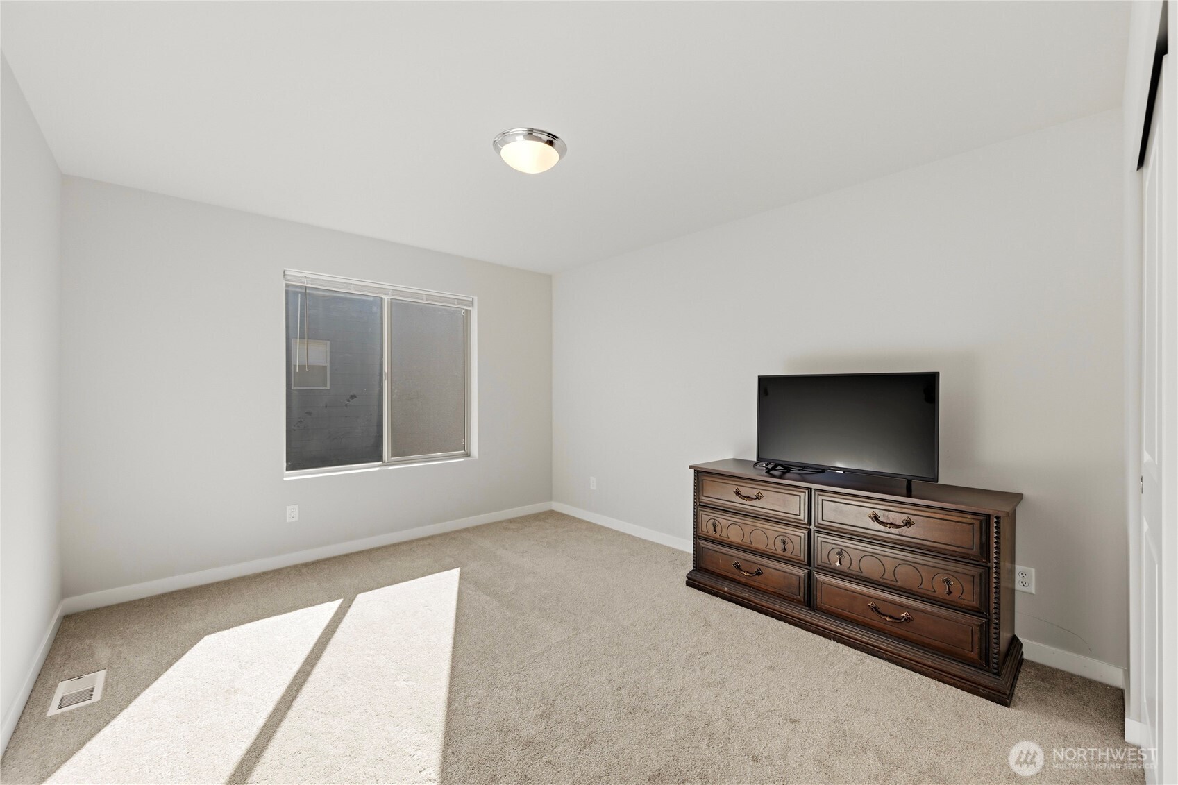 267 Hovey Street Buckley WA 98321
