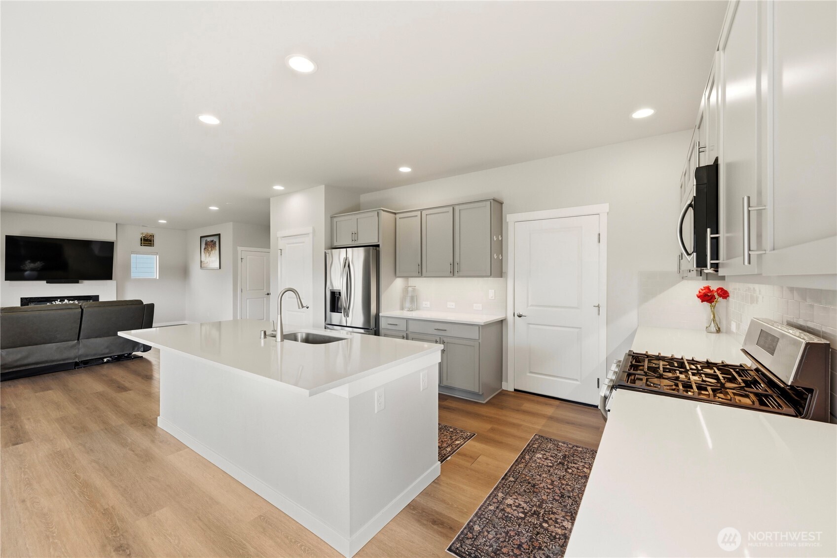 267 Hovey Street Buckley WA 98321