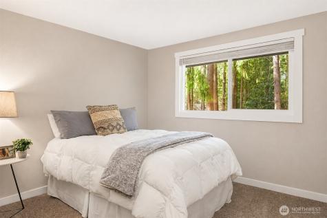 19522 NE 181st Street Woodinville WA 98077