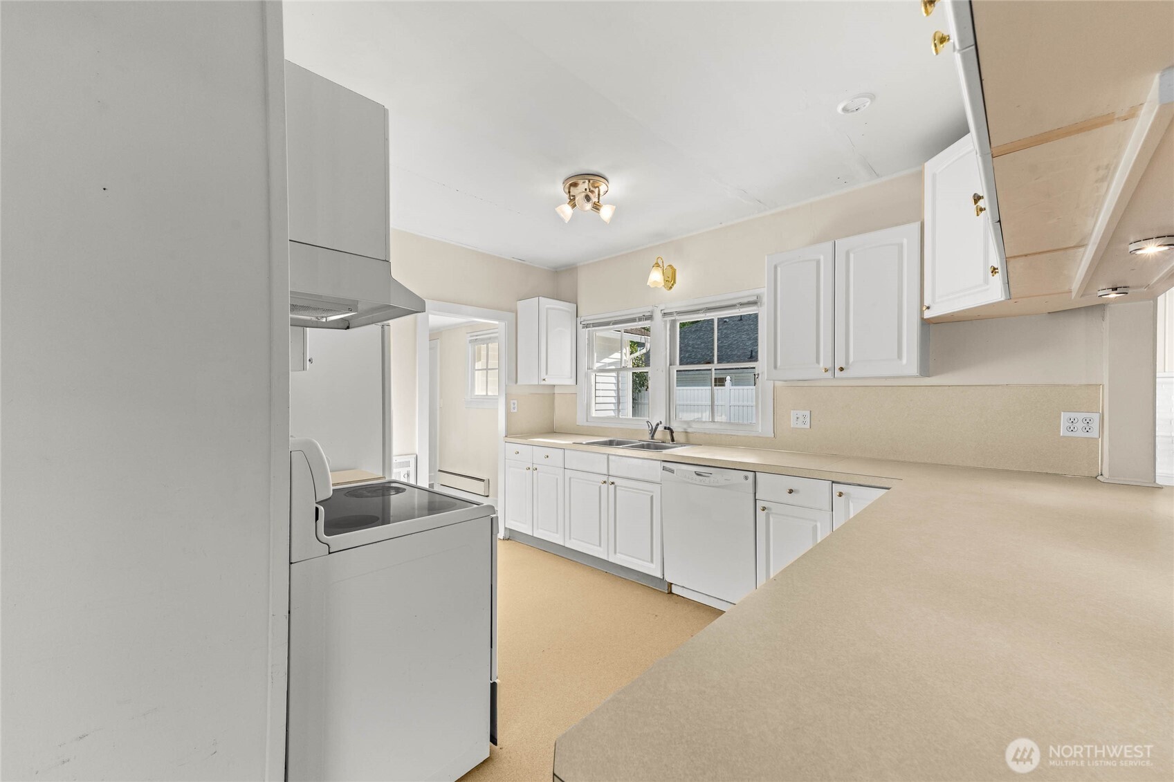 6614 100th Street SW Lakewood WA 98499