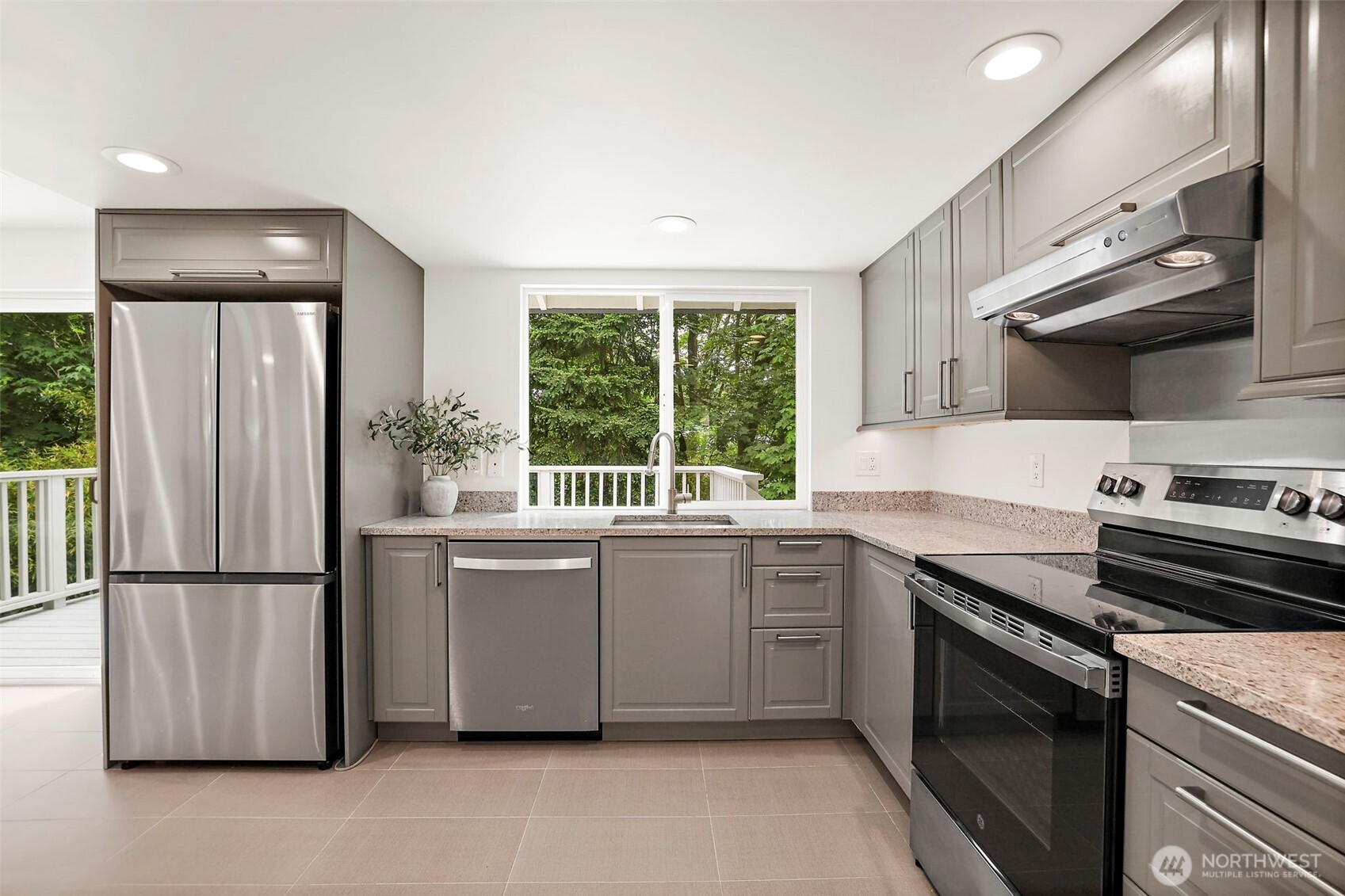 6900 131st Avenue SE Bellevue WA 98006