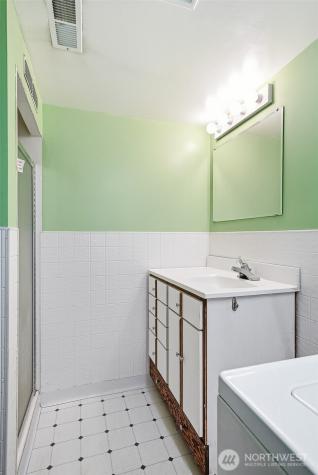 4510 237th Place SW Mountlake Terrace WA 98043