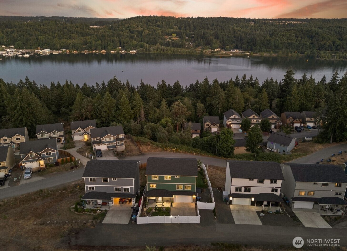 2416 W Echo Bay Drive Bremerton WA 98312