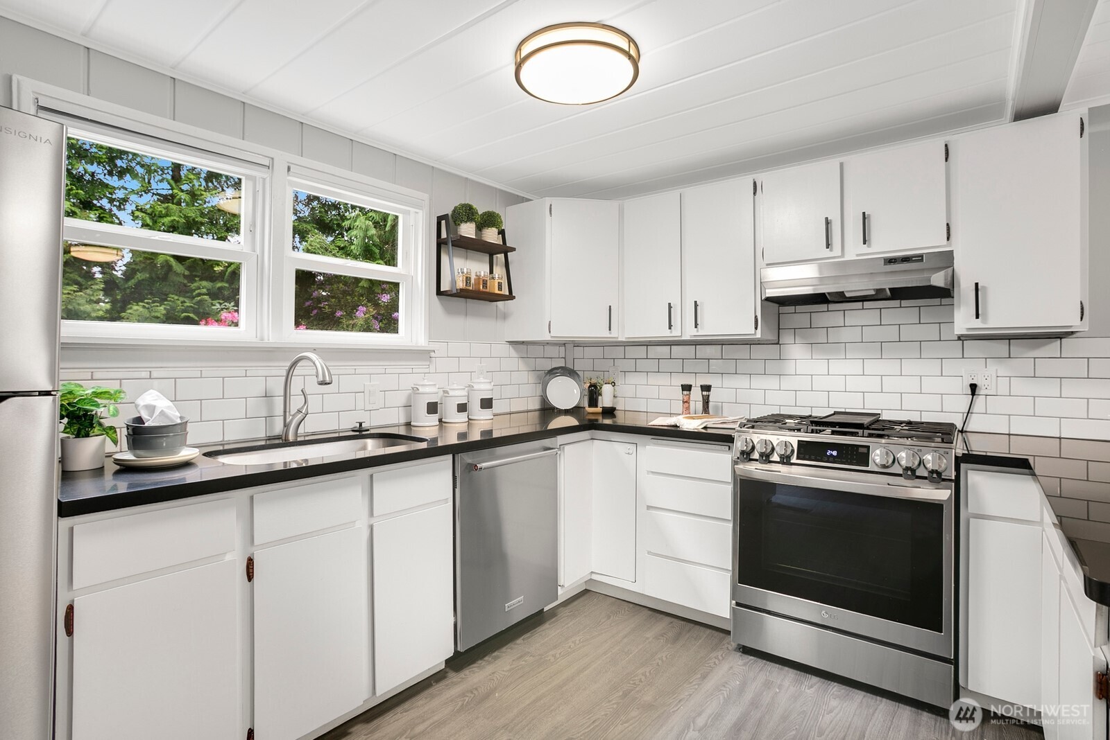 14841 88th Avenue NE Kenmore WA 98028