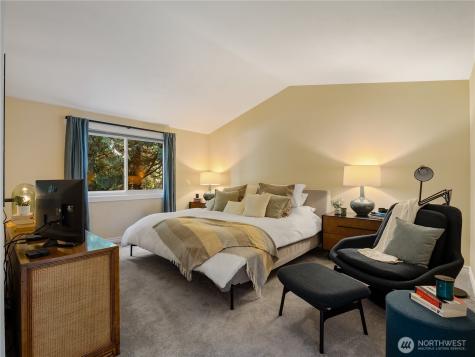 3726 219th Avenue SE Sammamish WA 98075