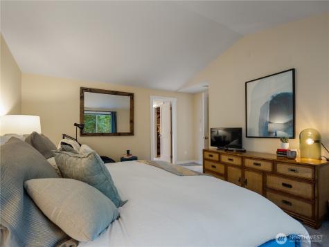 3726 219th Avenue SE Sammamish WA 98075
