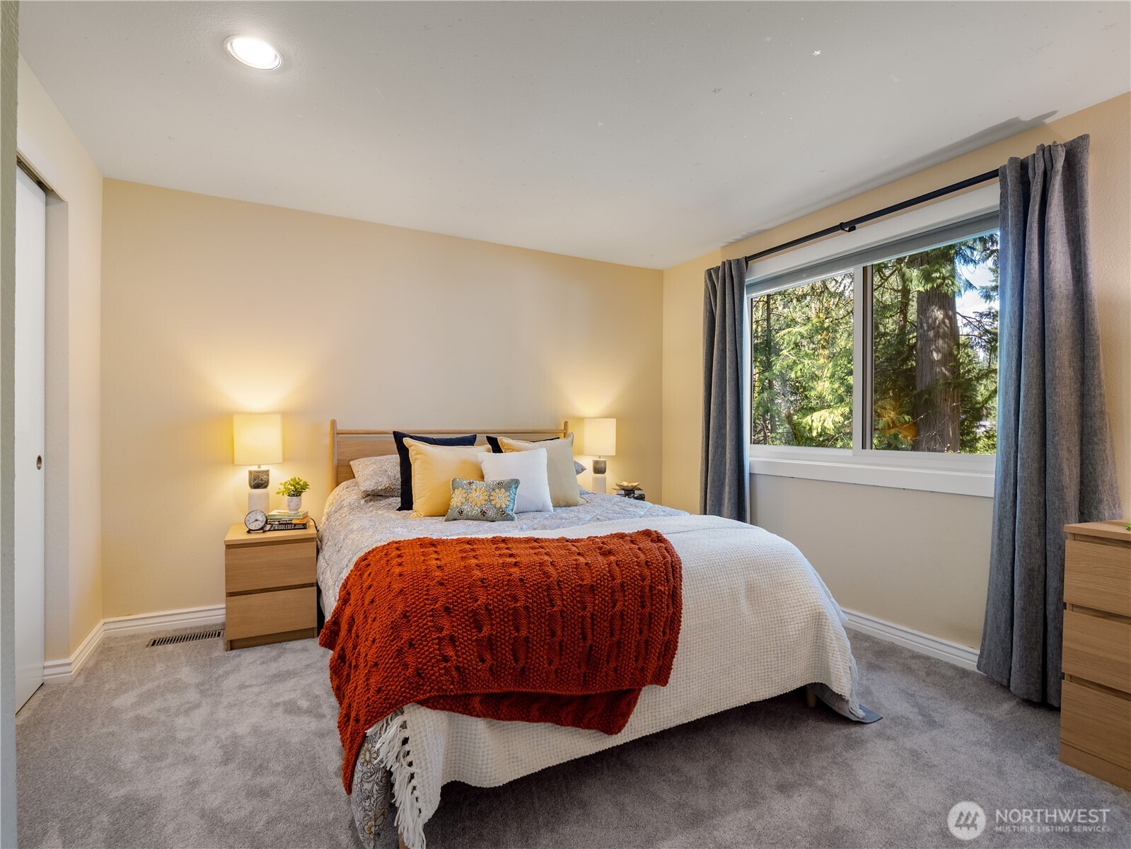 3726 219th Avenue SE Sammamish WA 98075