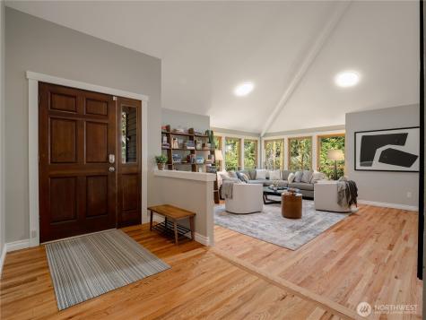 3726 219th Avenue SE Sammamish WA 98075