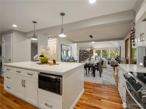 3726 219th Avenue SE Sammamish WA 98075