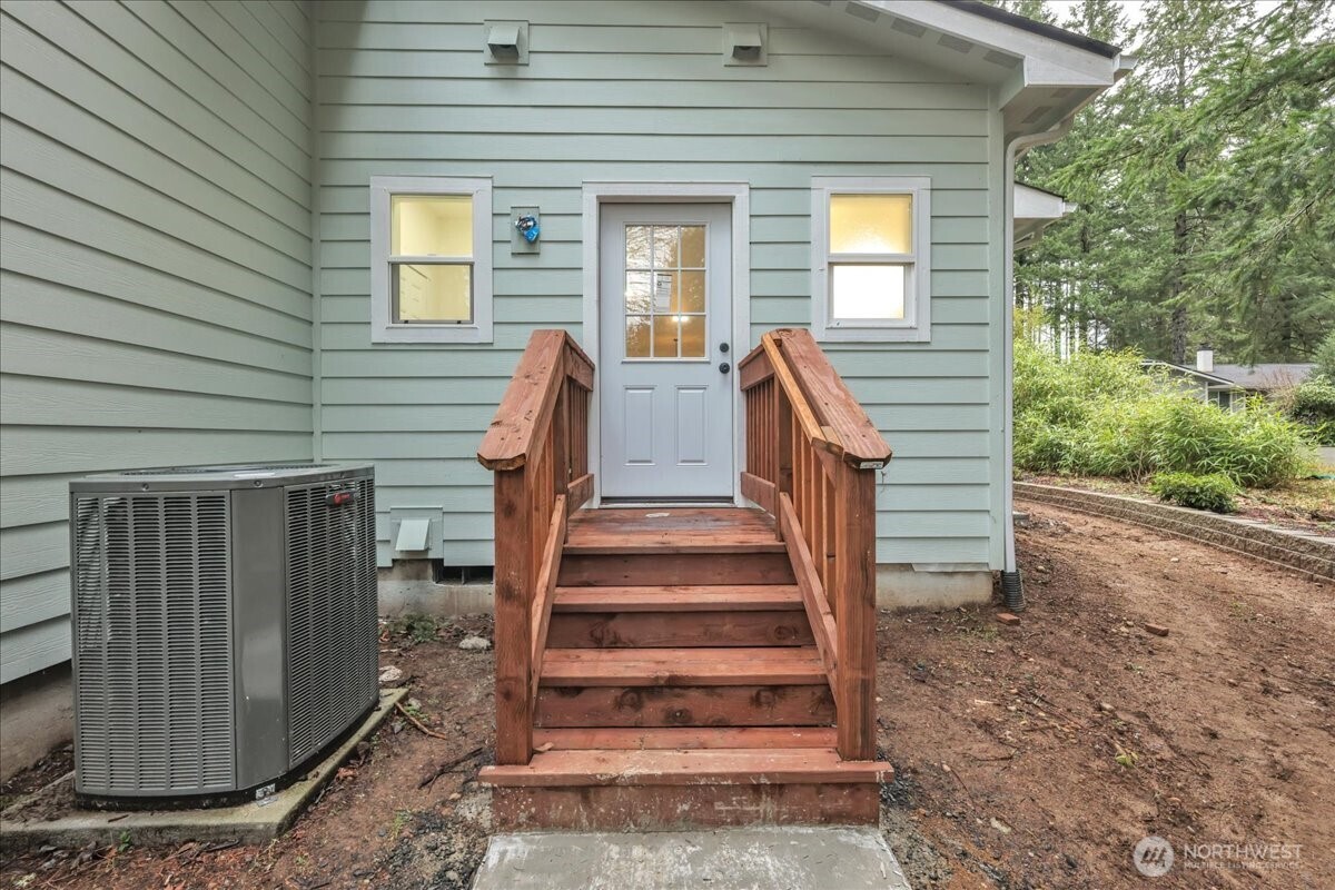 7244 Stibgen Road NW Olympia WA 98502