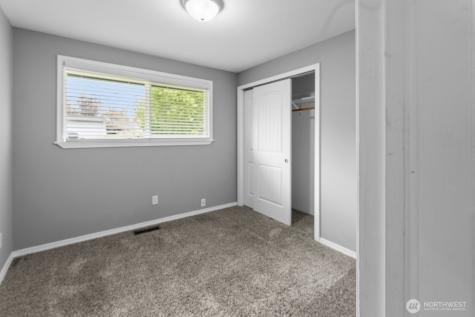 2419 SW 307th Street Federal Way WA 98023