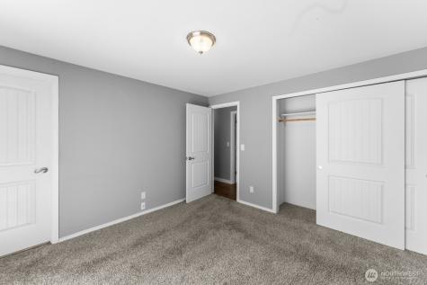 2419 SW 307th Street Federal Way WA 98023