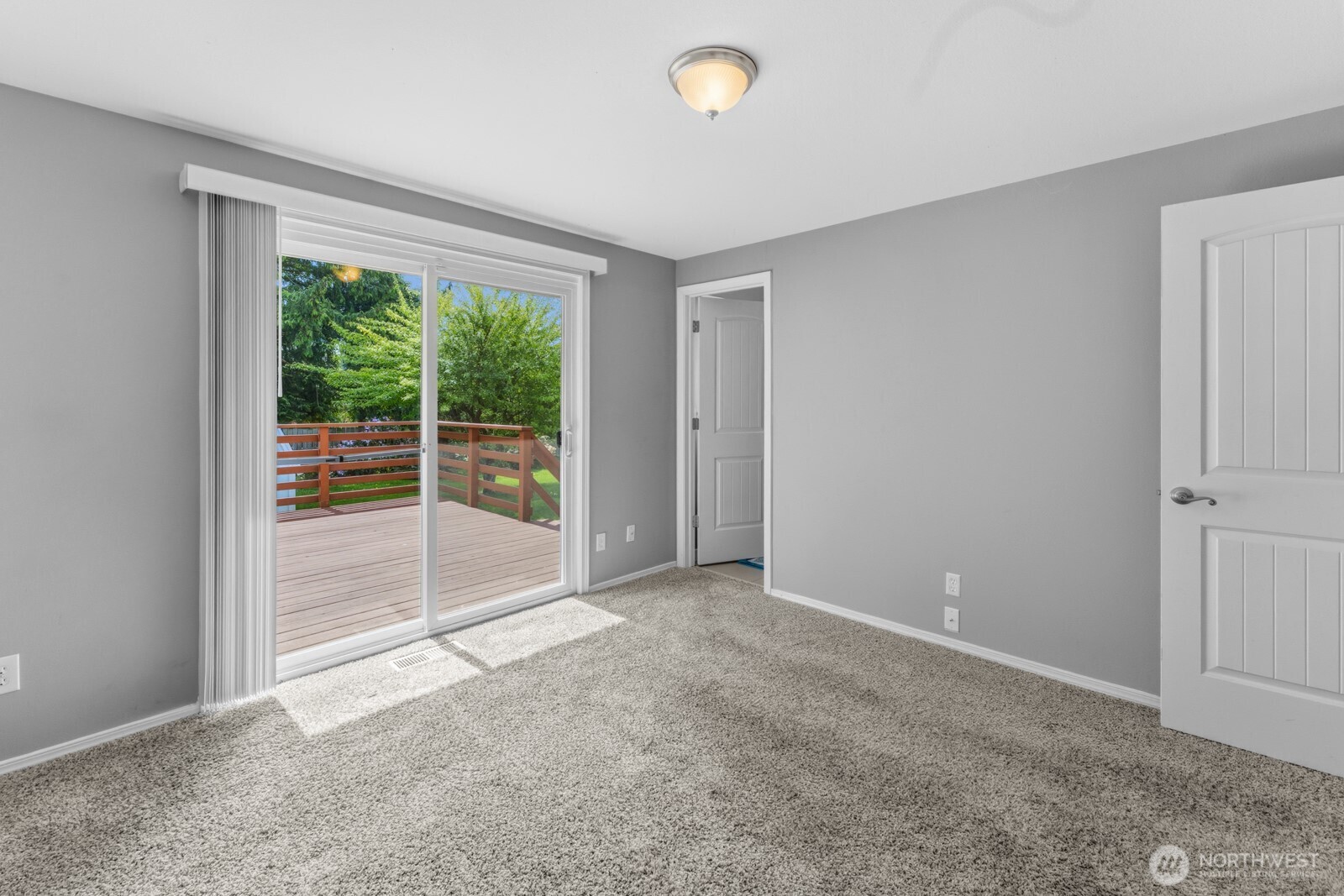 2419 SW 307th Street Federal Way WA 98023