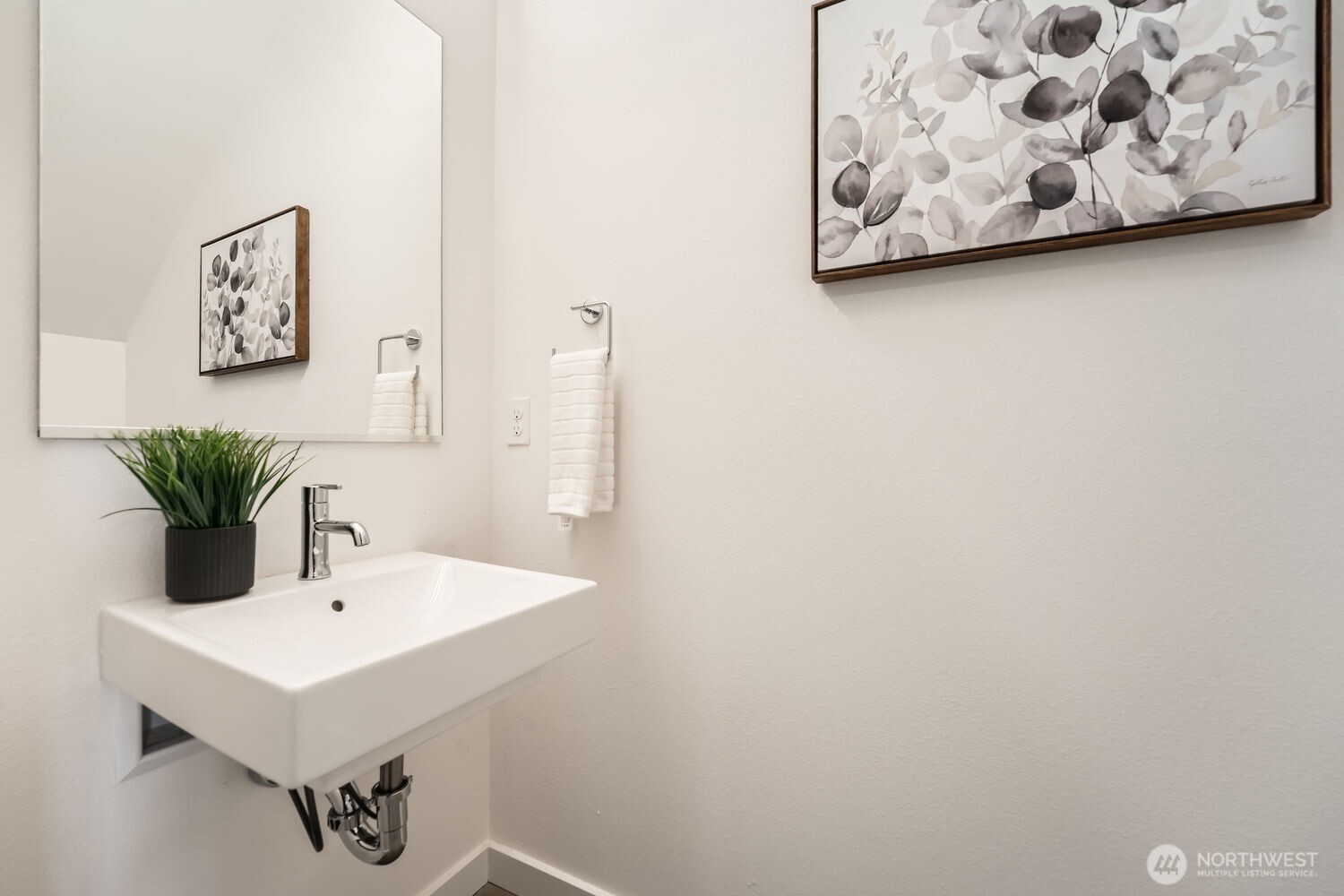 6610 Carleton Avenue S Seattle WA 98108