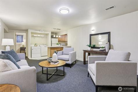 5733 155th Avenue NE Redmond WA 98052