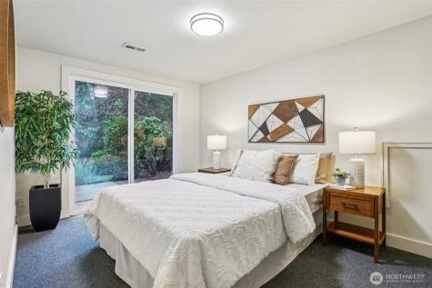 5733 155th Avenue NE Redmond WA 98052