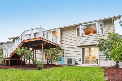 5733 155th Avenue NE Redmond WA 98052