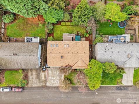 5733 155th Avenue NE Redmond WA 98052