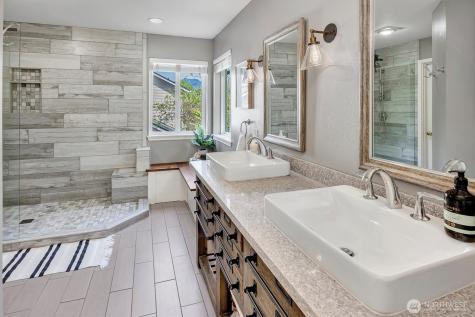 225 SE 10th Circle North Bend WA 98045