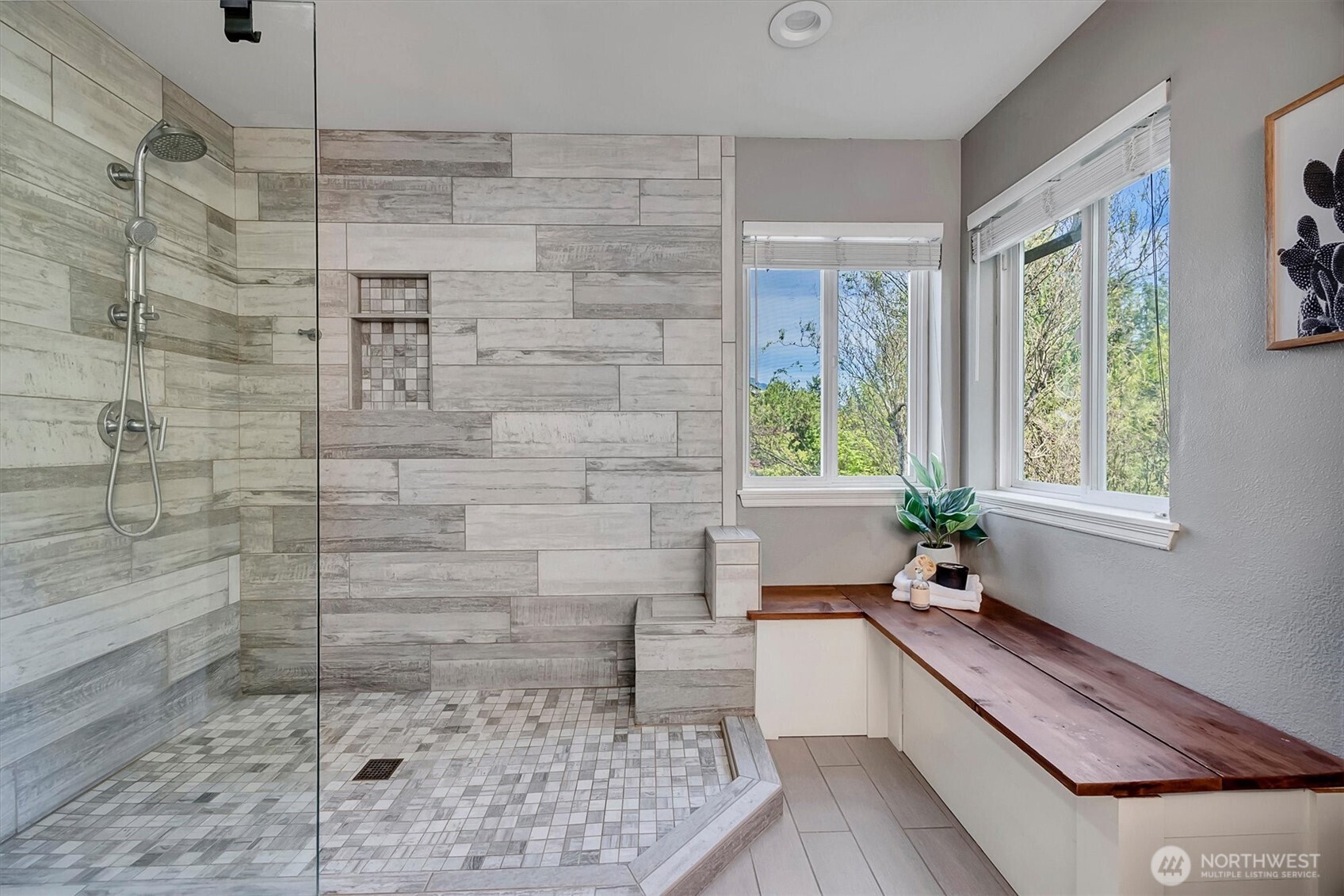 225 SE 10th Circle North Bend WA 98045
