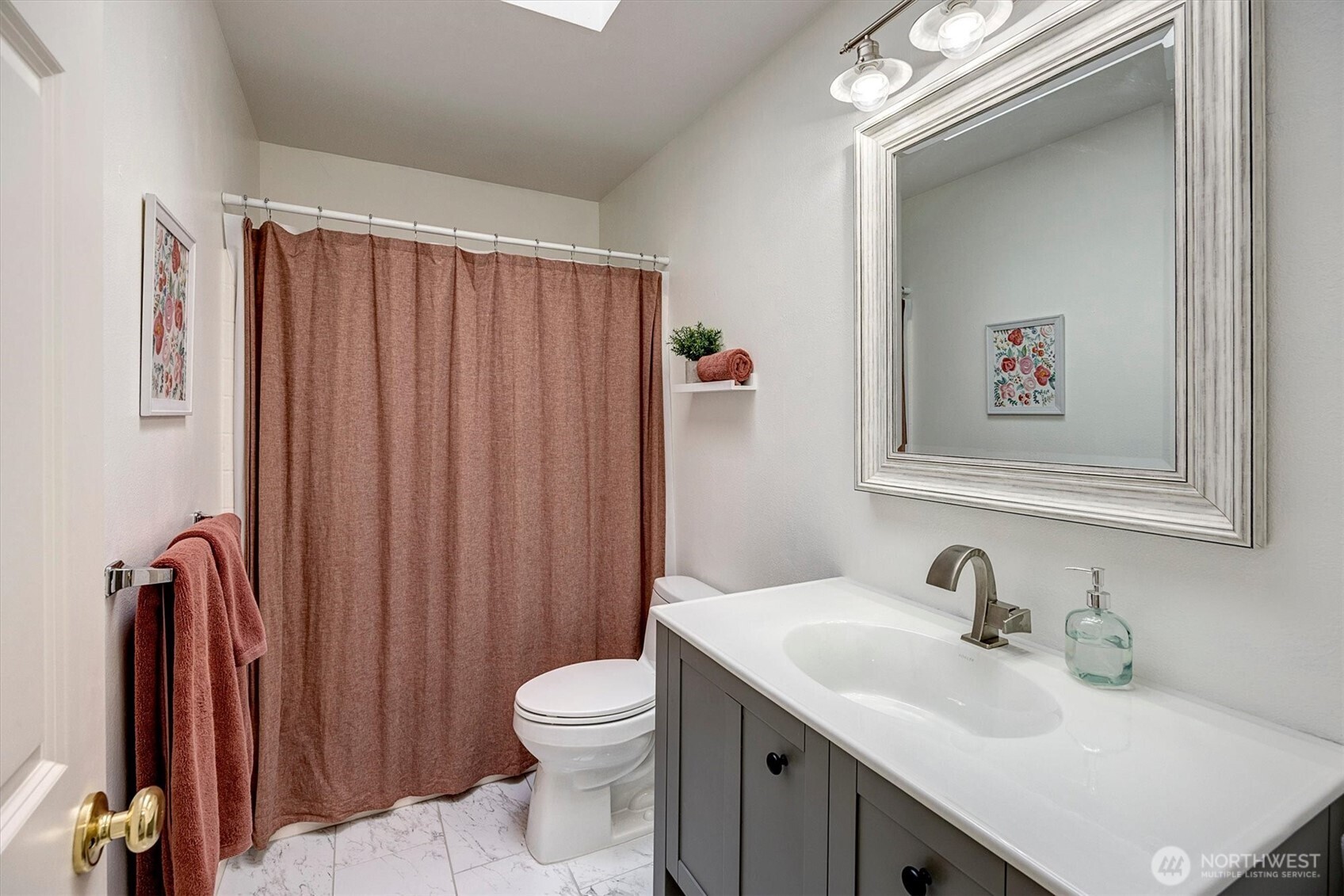 225 SE 10th Circle North Bend WA 98045
