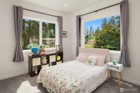 14614 SE 20th Street Bellevue WA 98007