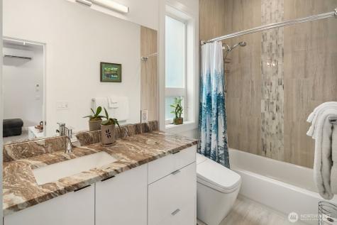 14614 SE 20th Street Bellevue WA 98007