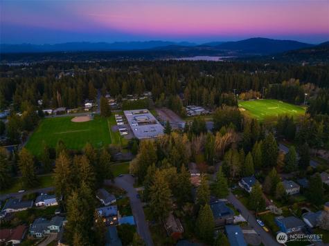 14614 SE 20th Street Bellevue WA 98007