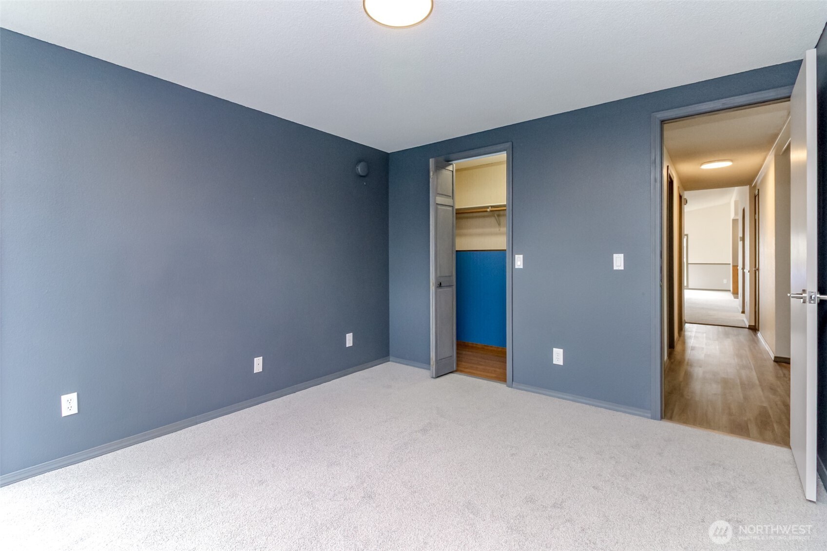 27470 149th Avenue SE Kent WA 98042