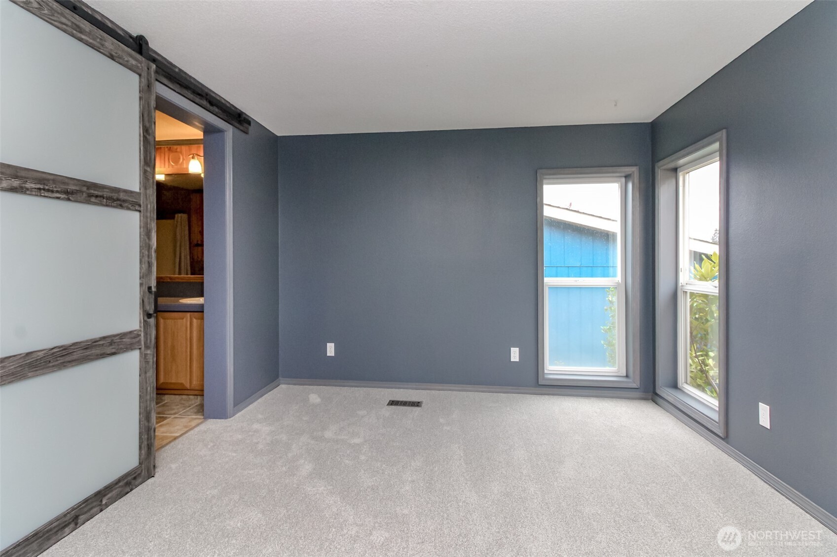 27470 149th Avenue SE Kent WA 98042