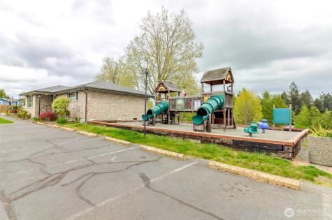 27470 149th Avenue SE Kent WA 98042
