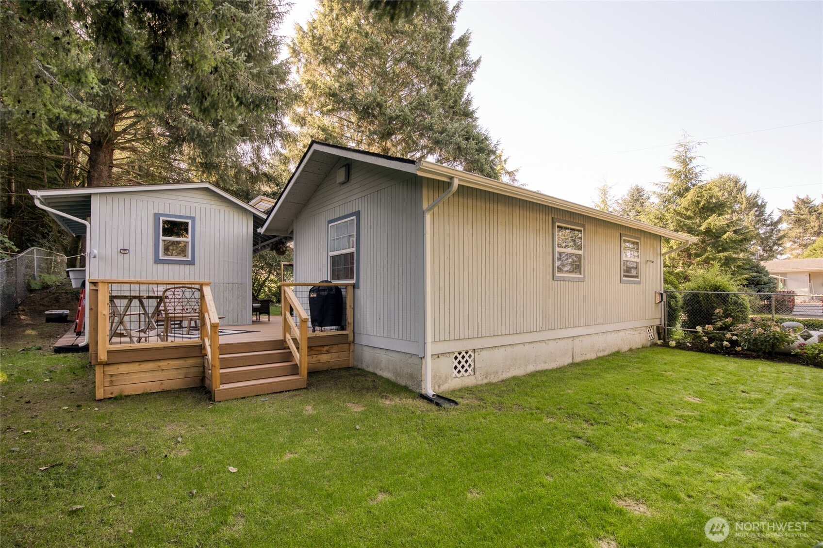 5 Sequoia Place Copalis Beach WA 98535