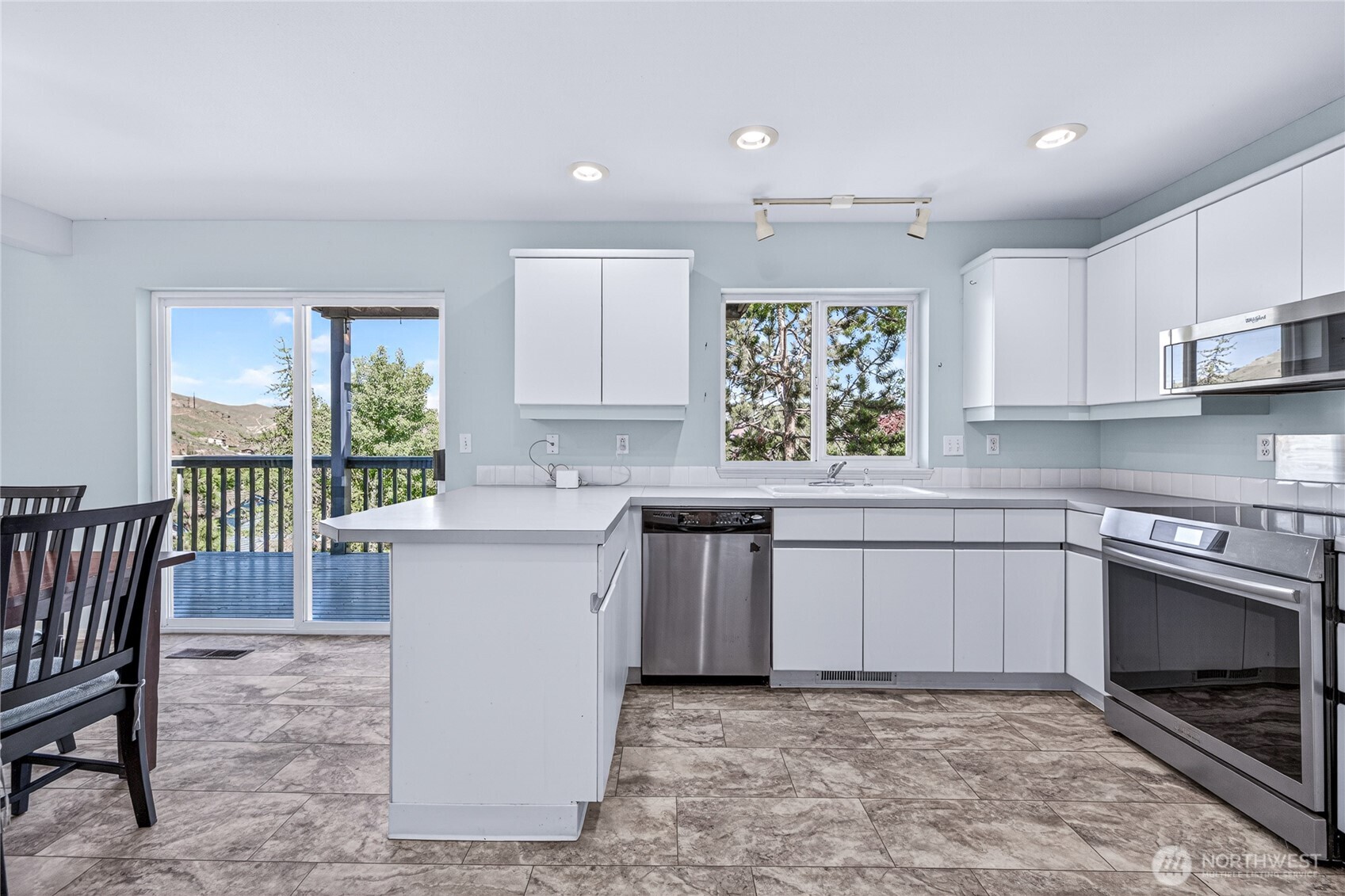 1704 Skyline Drive Wenatchee WA 98801