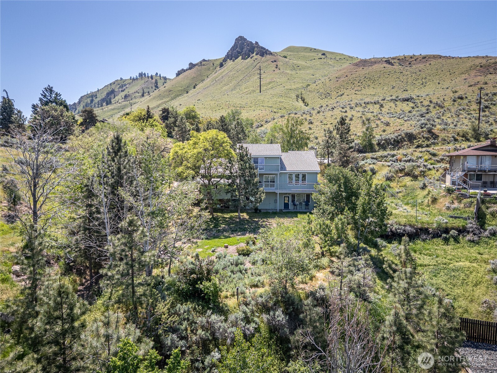 1704 Skyline Drive Wenatchee WA 98801