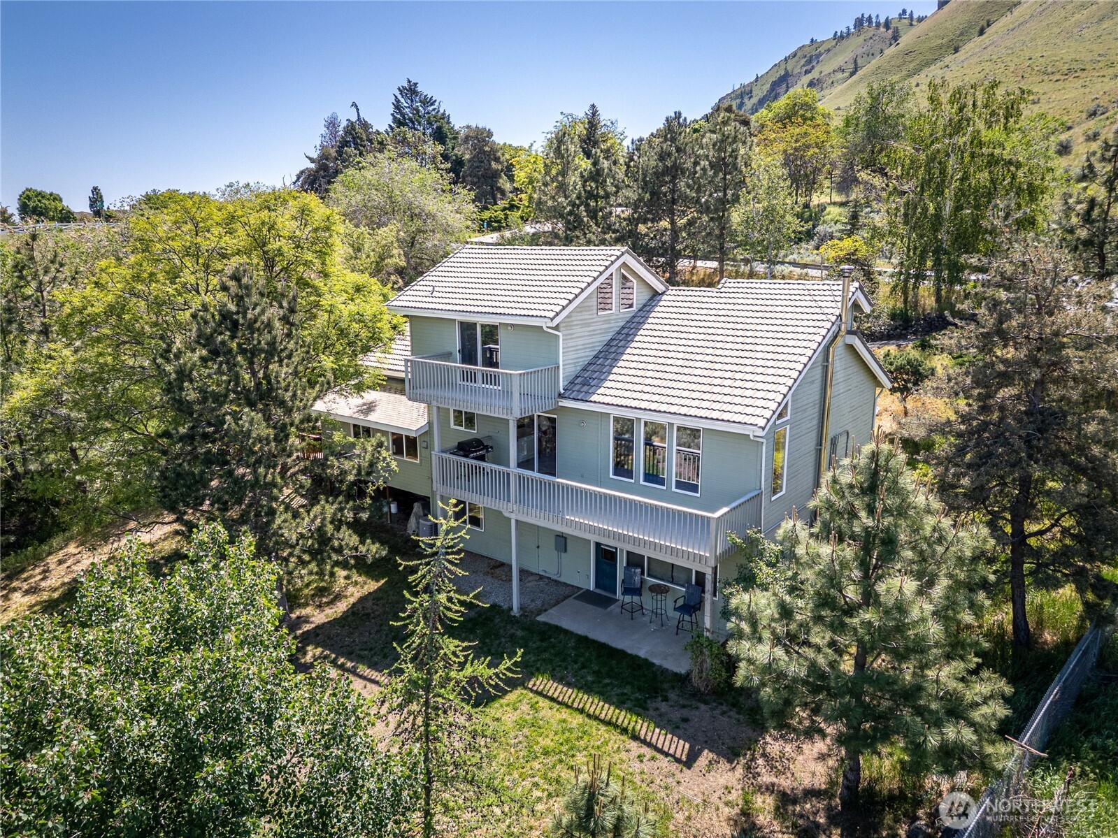 1704 Skyline Drive Wenatchee WA 98801